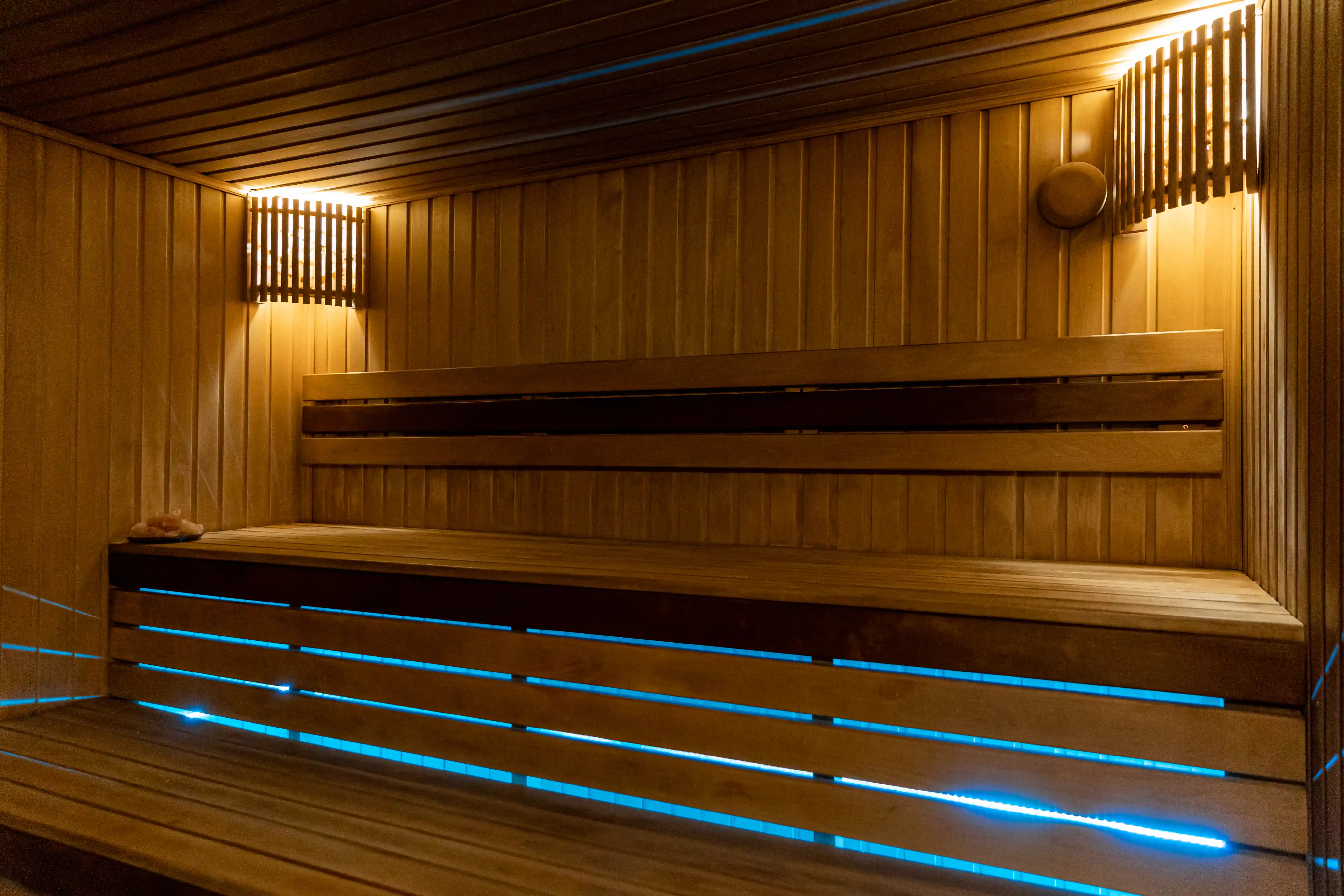 Дом Премиум Царев с участком, баней, летней кухней