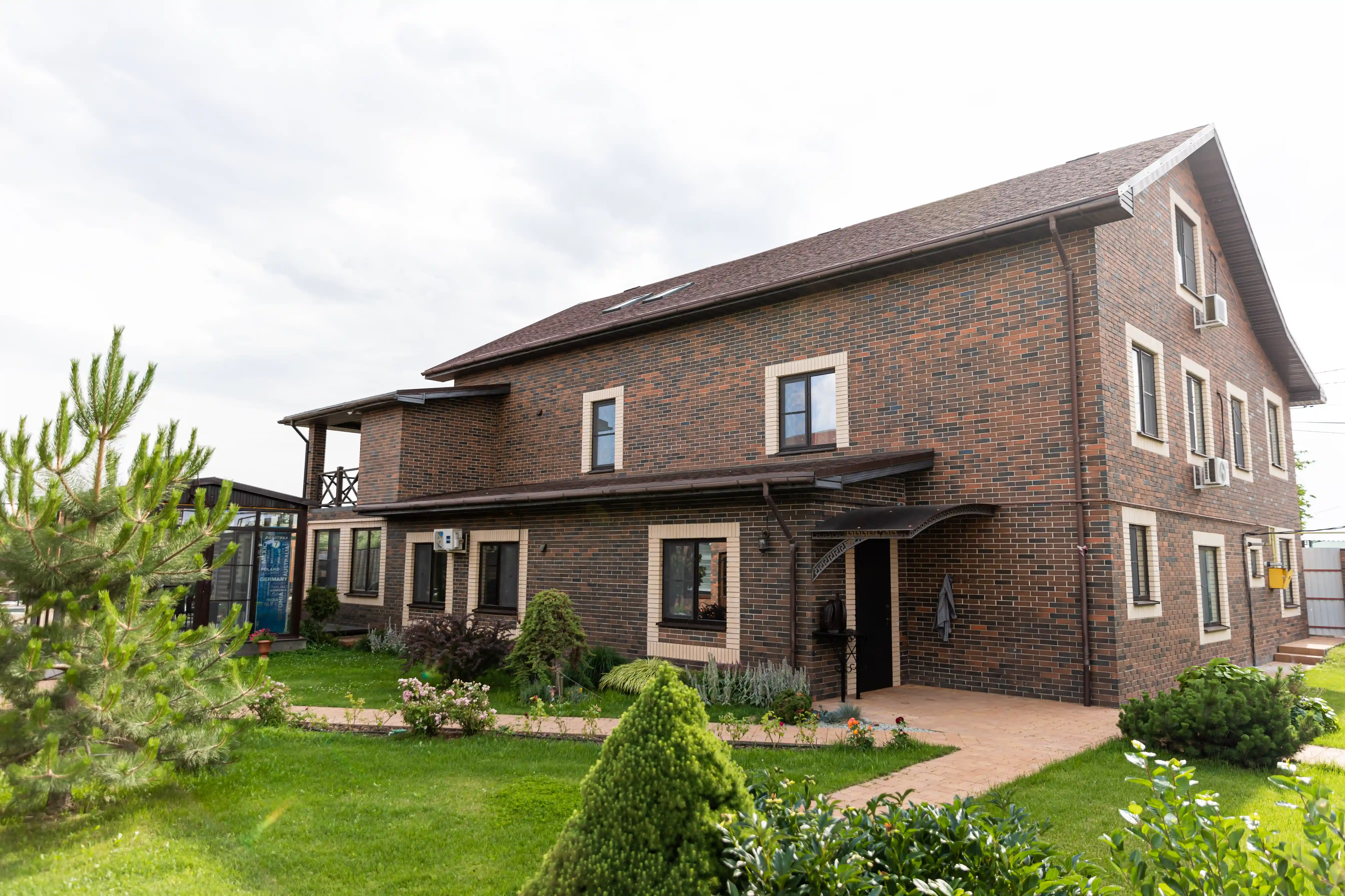 Дом Премиум Царев с участком, баней, летней кухней